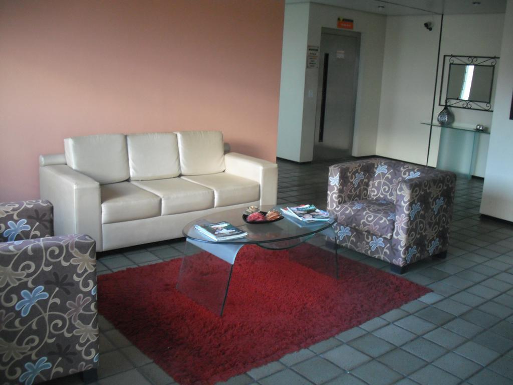 Estudio Ibiza Em Jatiuca Maceio  Bilik gambar